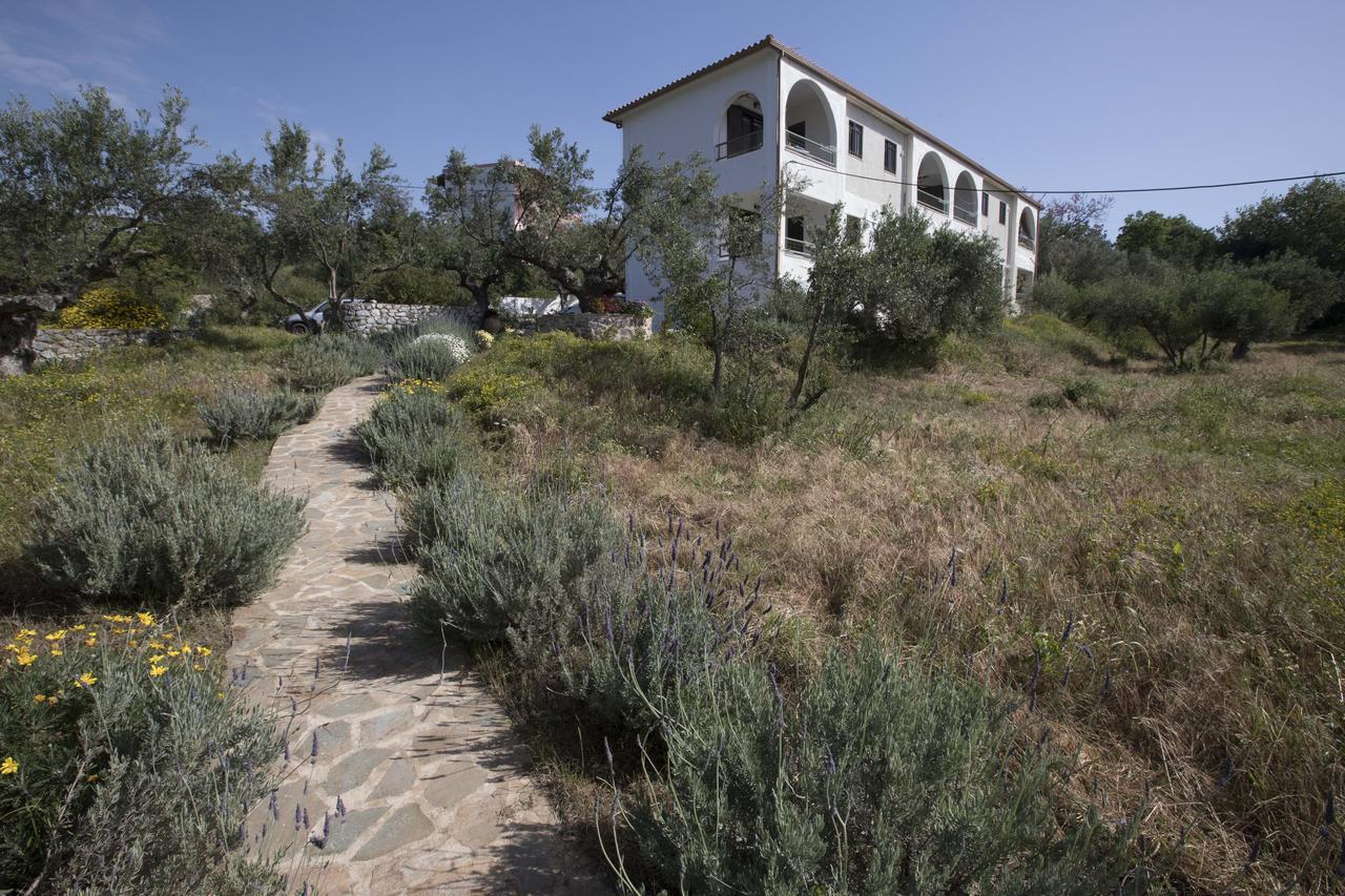 Kavoulakos Studios Skoutari Exterior photo